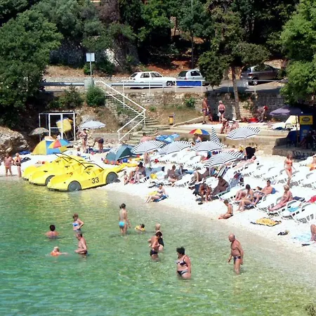 11175b Apartment Rabac